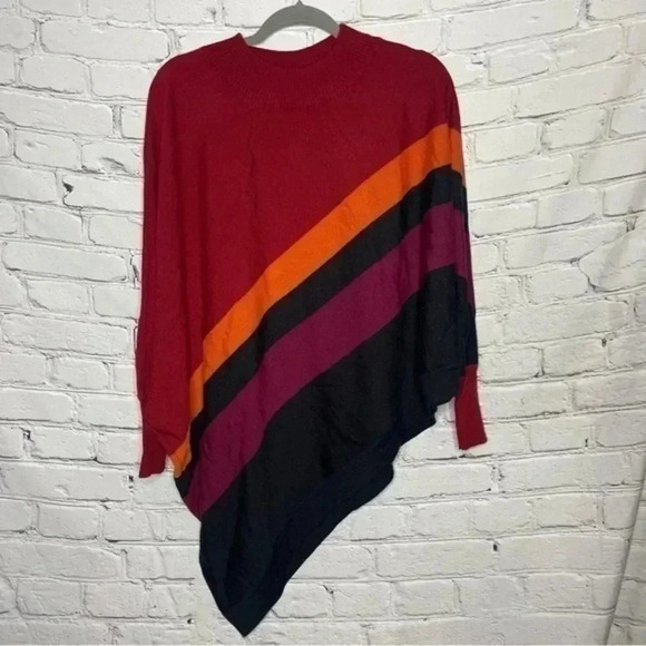 Trine Kryger Simonsen Women’s Asymmetrical Red/Black Sweater size Large - Picture 1 of 9
